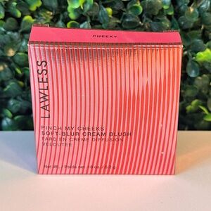Lawless Pinch My Cheeks Blush - Cheeky
